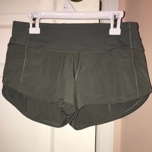 NEVER WORN Lululemon green shorts